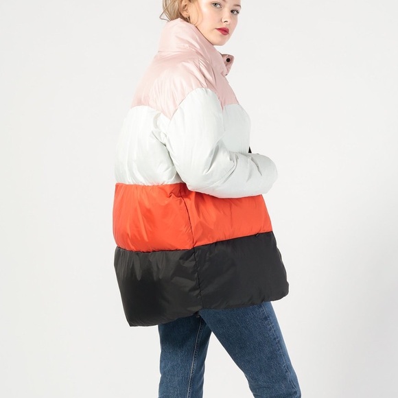 Biannual Color Block Puffer Jacket - Picture 2 of 6